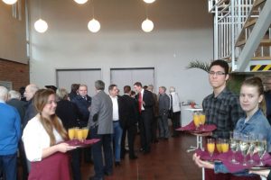 Empfang durch Schüler der GBS-SCOOlBar